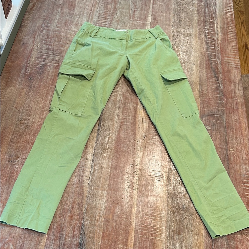 Vintage Pistachio Lowrise Skinny Cargo Khaki Pants from Romeo & Juliet